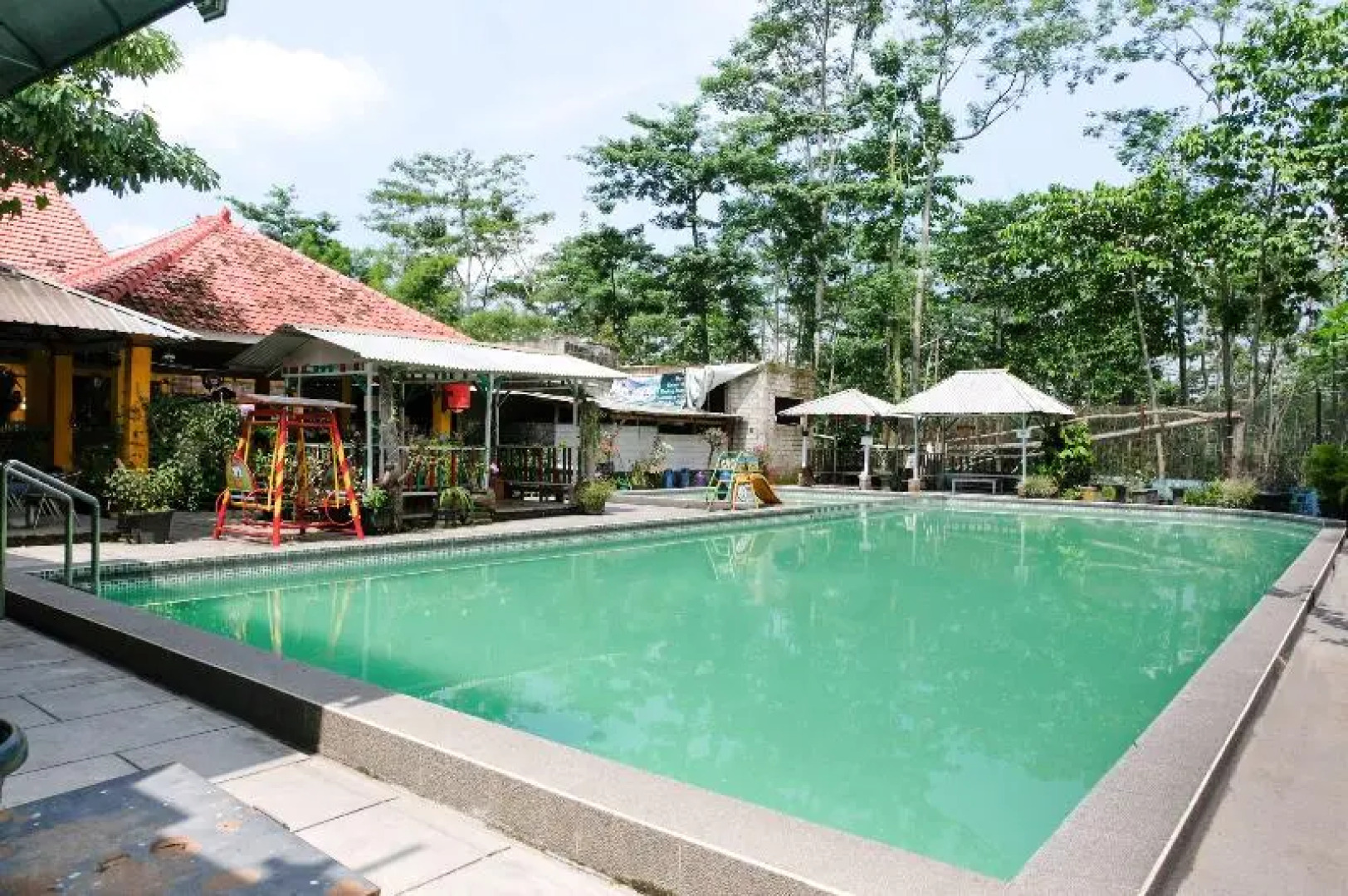 Damar Mas Resort Lereng Kelud by OYO Rooms