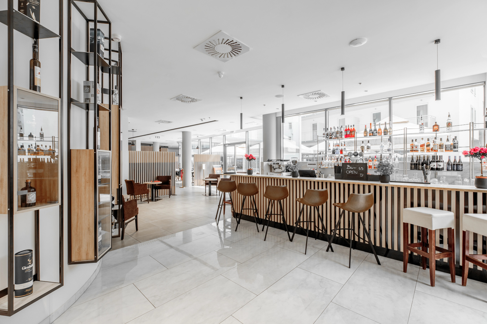 Di Verdi Imperial Hotel