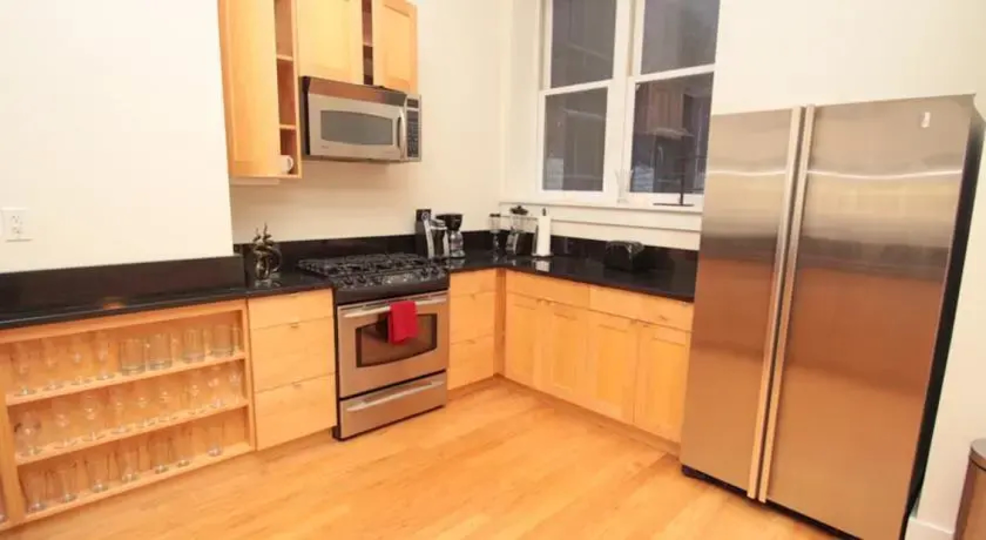 Walnut Street Stunning 3 Bedroom