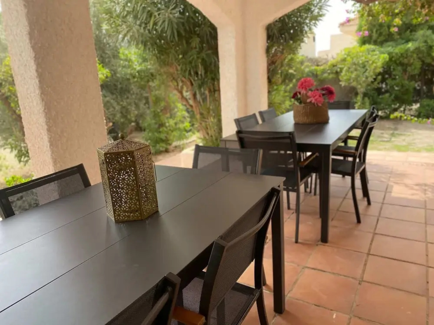 Spacious Holiday Home With Private Garden