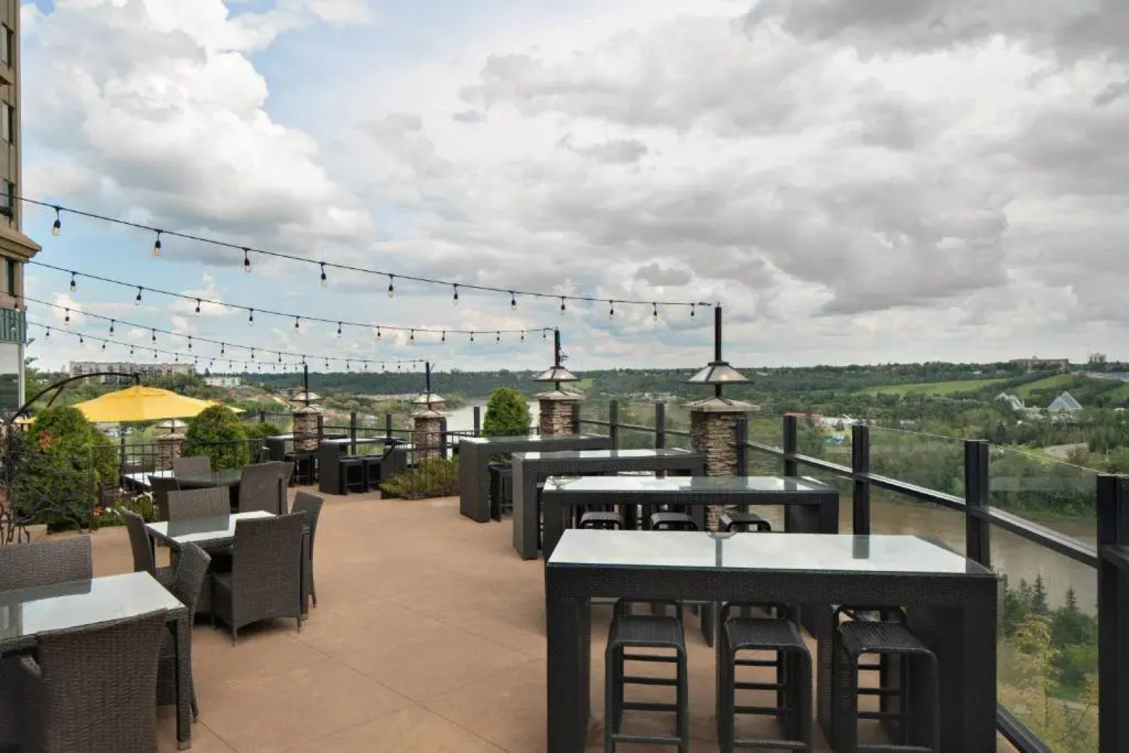 Courtyard by Marriott Edmonton Downtown