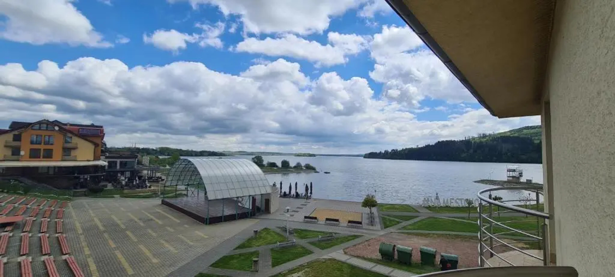 Port Club pension & restaurant