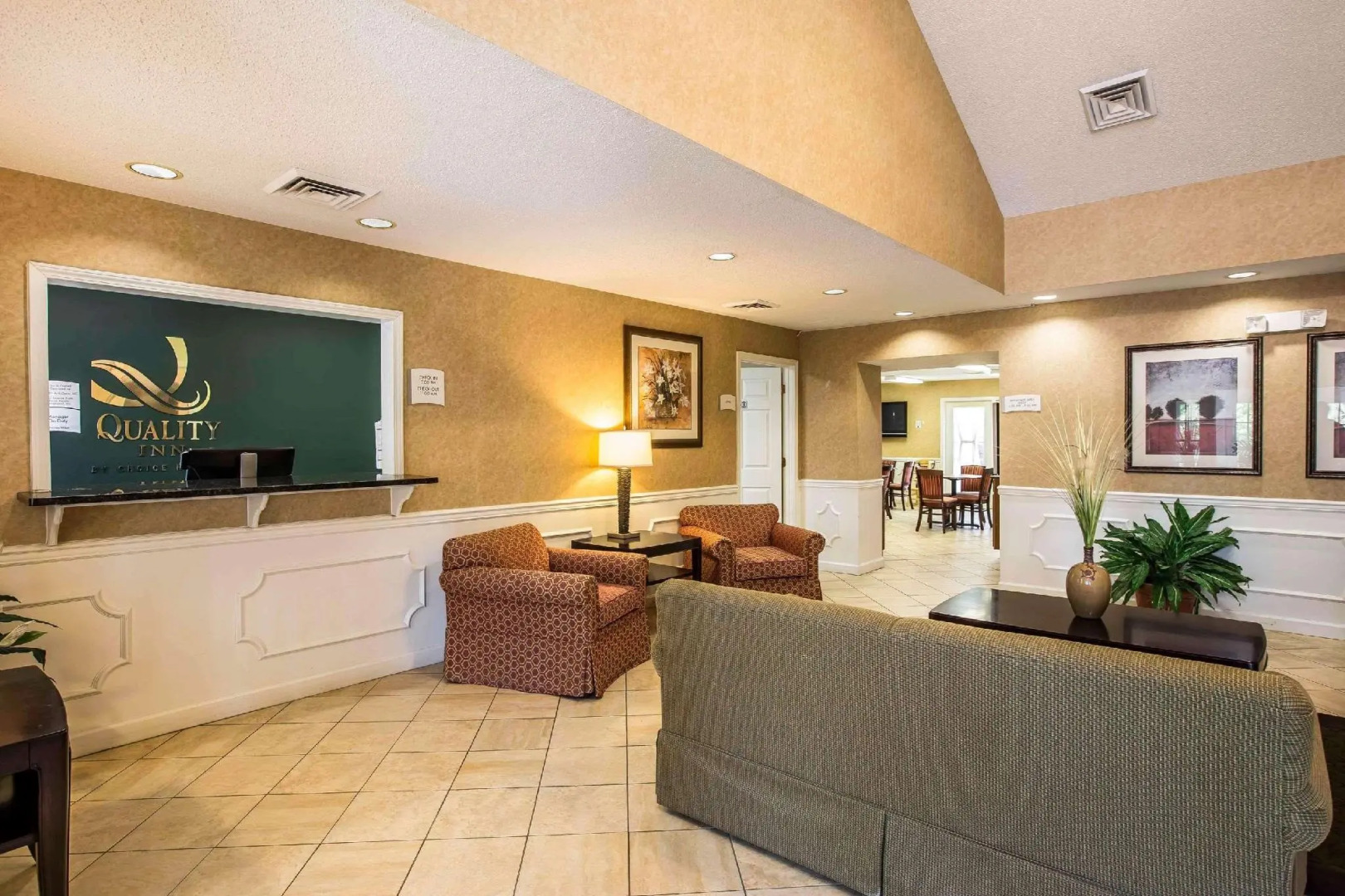 Quality Inn Johnson City I-26 exit 17