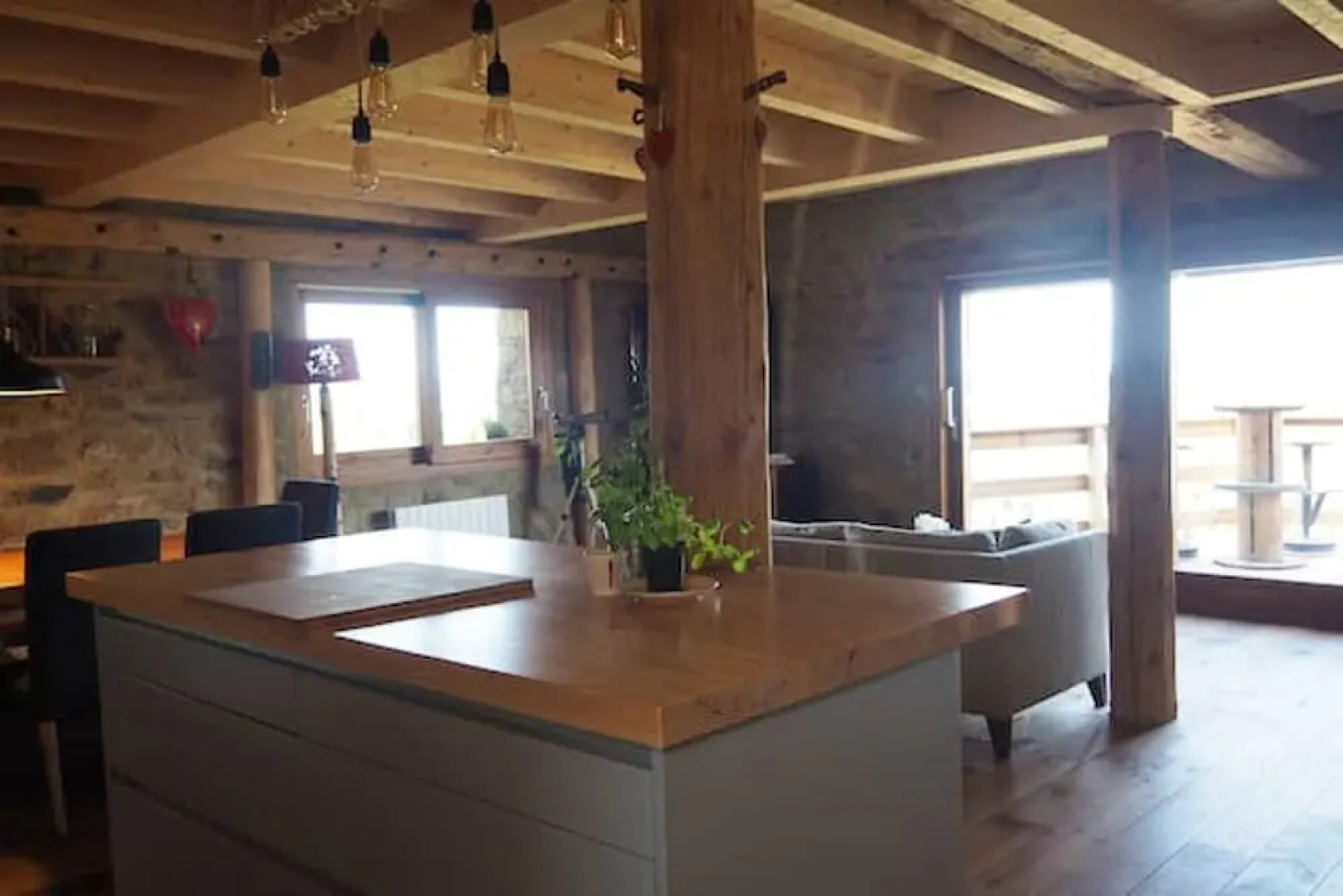 House With 5 Bedrooms in La Llagonne, With Wonderful Mountain View, Furnished Garden and Wifi - 6 km From the Slopes