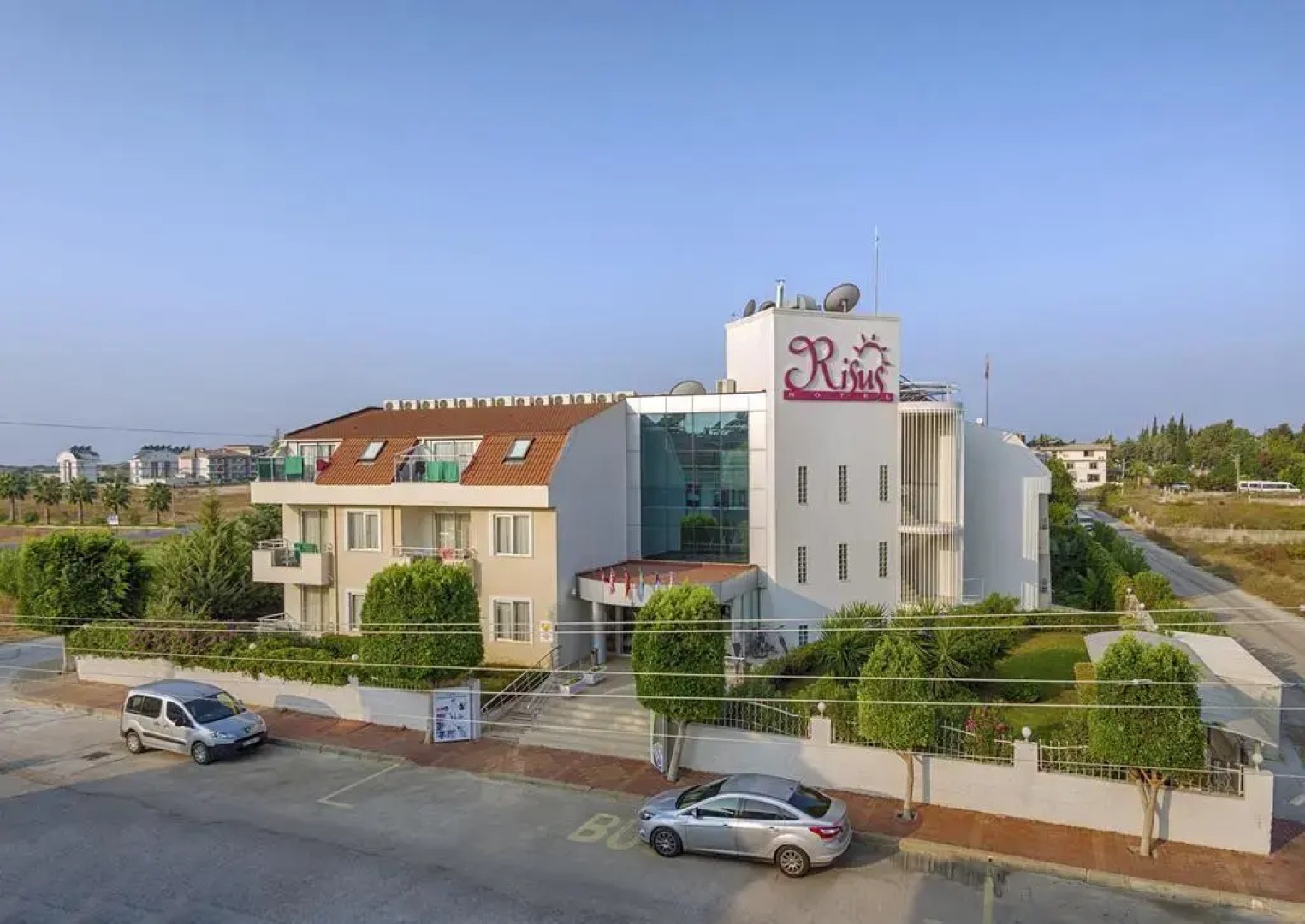 Akalia Suite Hotel & Spa