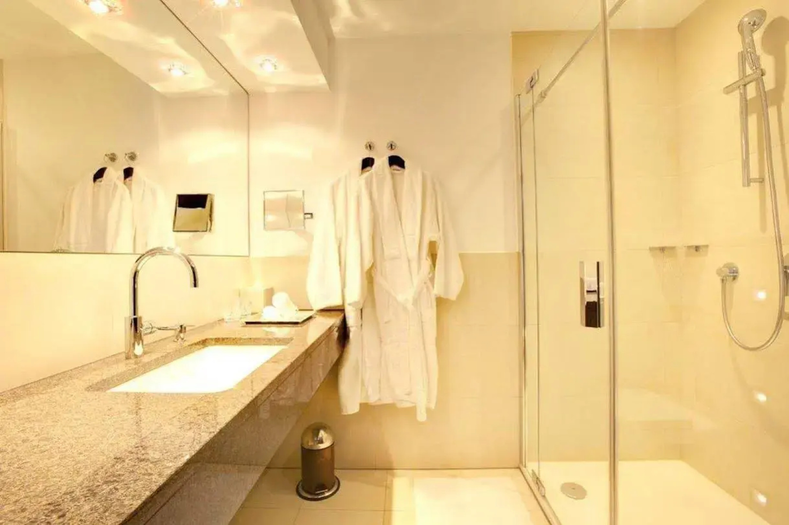 Hotel Favor