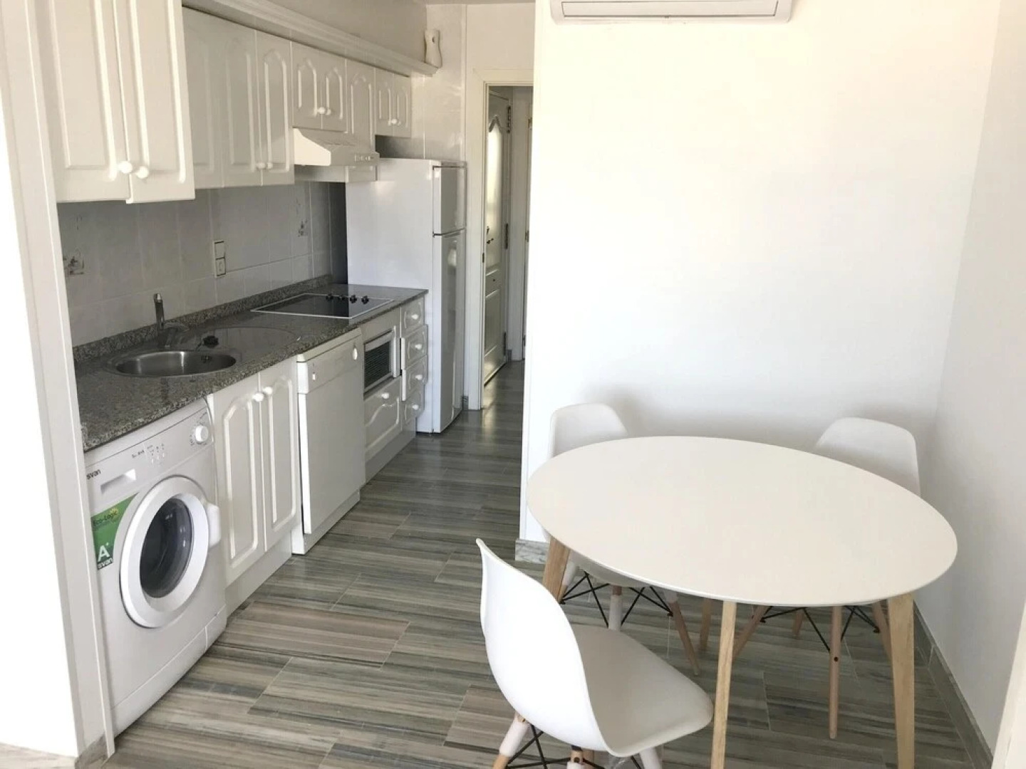 Apartment With one Bedroom in Sant Carles de la Ràpita, With Balcony