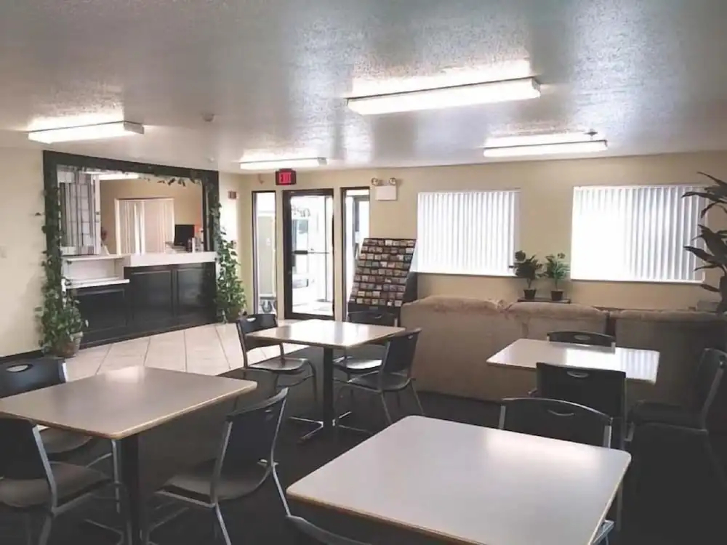 Economy Inn