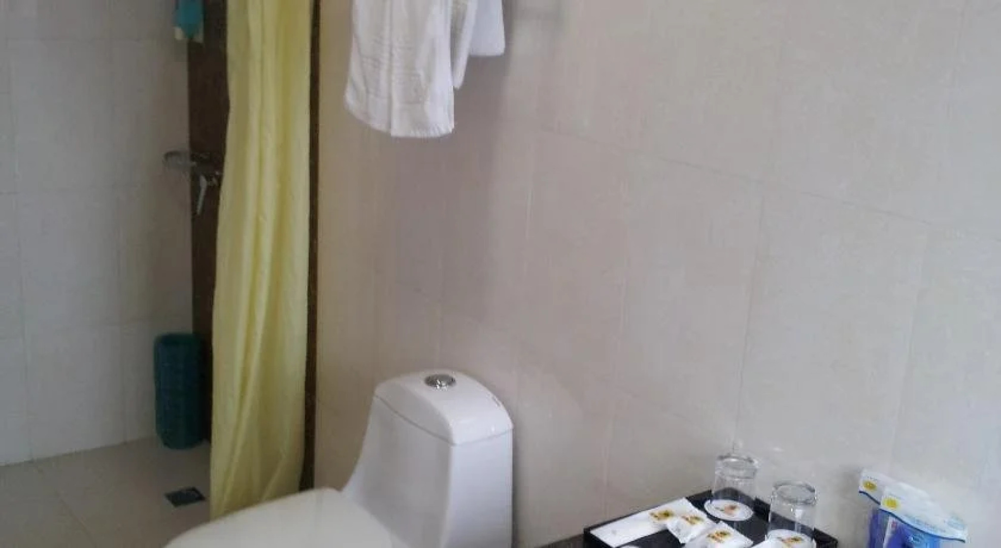 Super 8 Hotel Zhenjiang Ding Mao Qiao