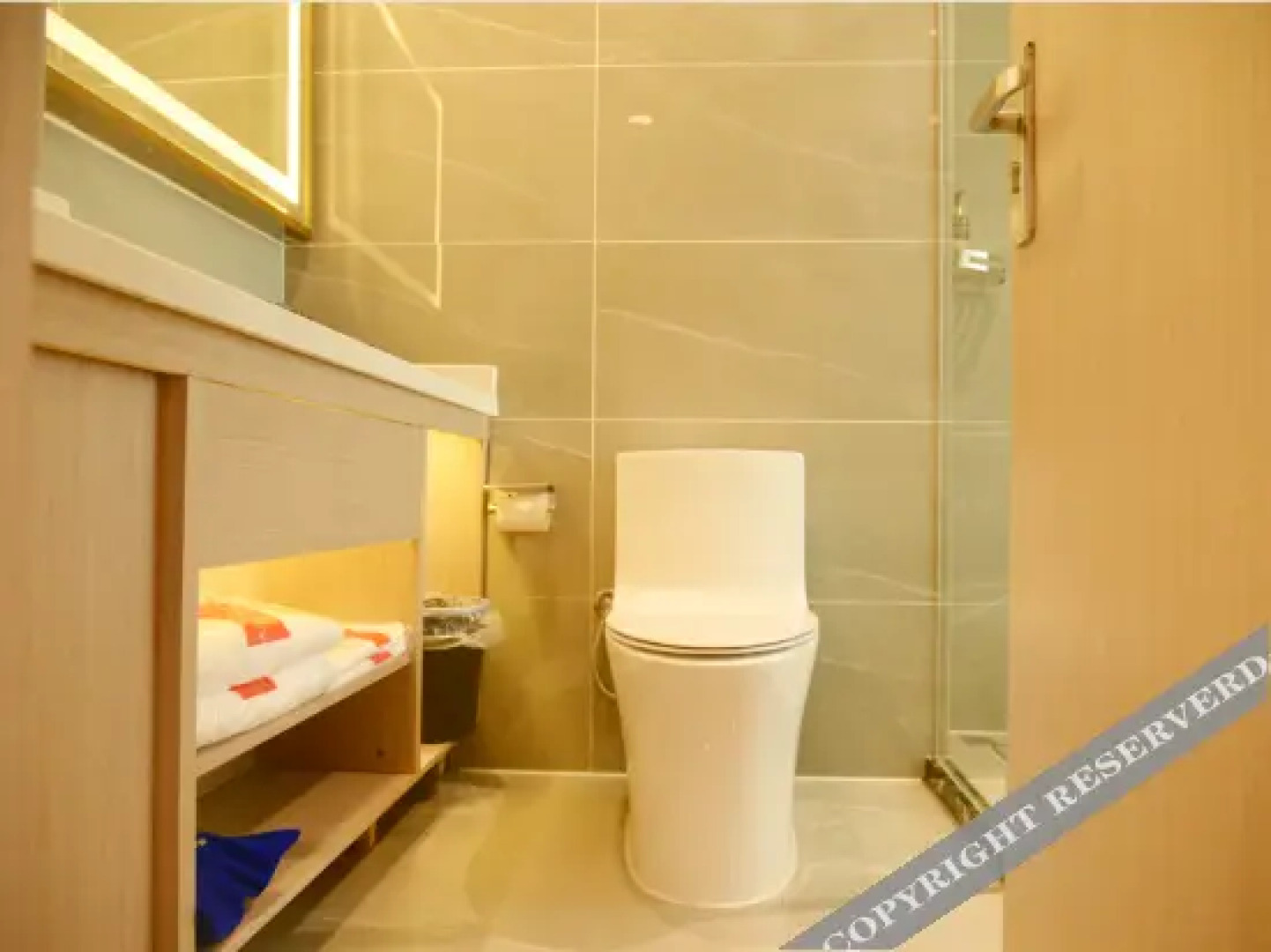 Kuqa Super 8 Hotel (Railway Station Donghu Park)