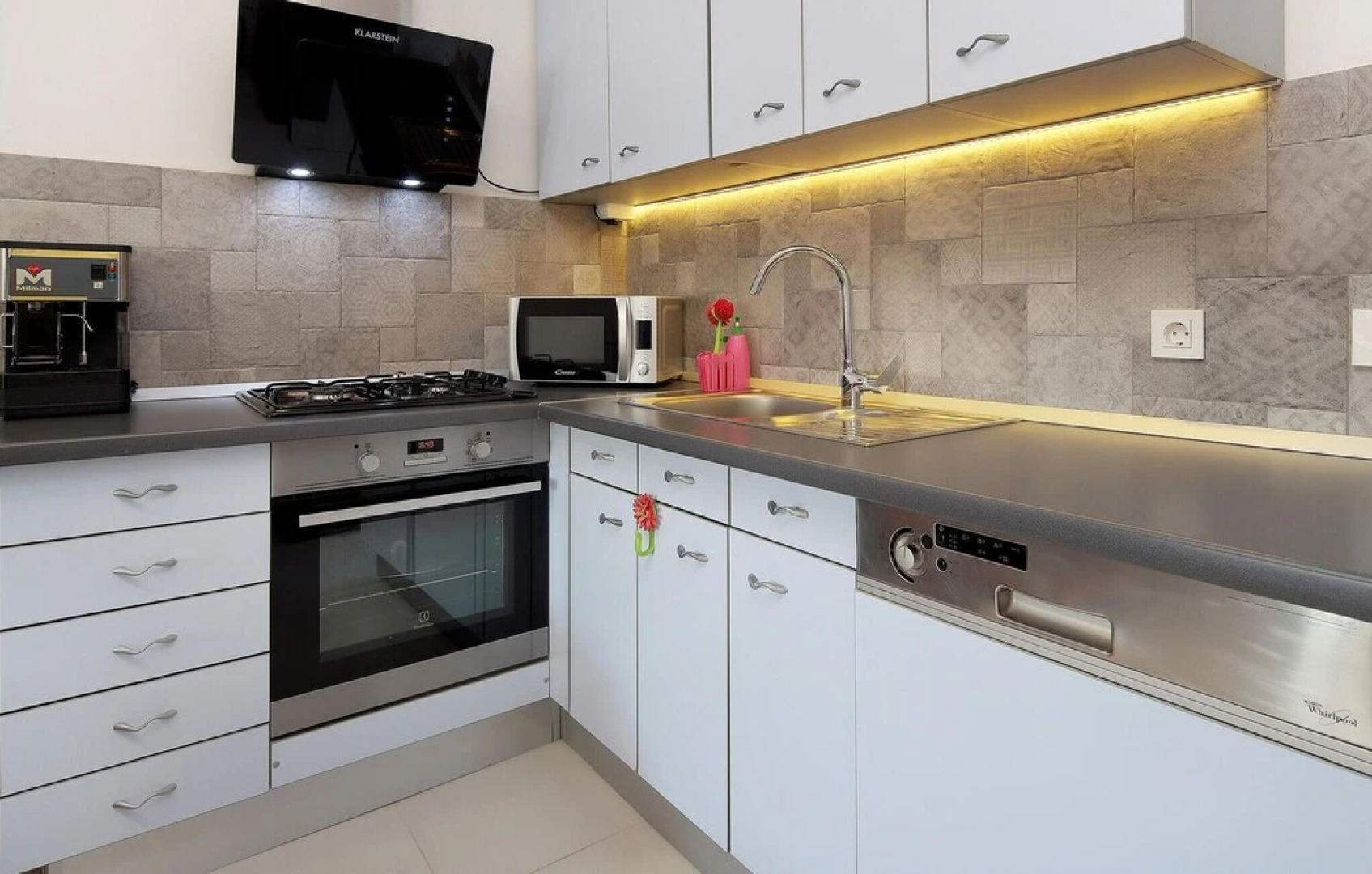 Awesome Apartment in Stinica With 1 Bedrooms and Wifi