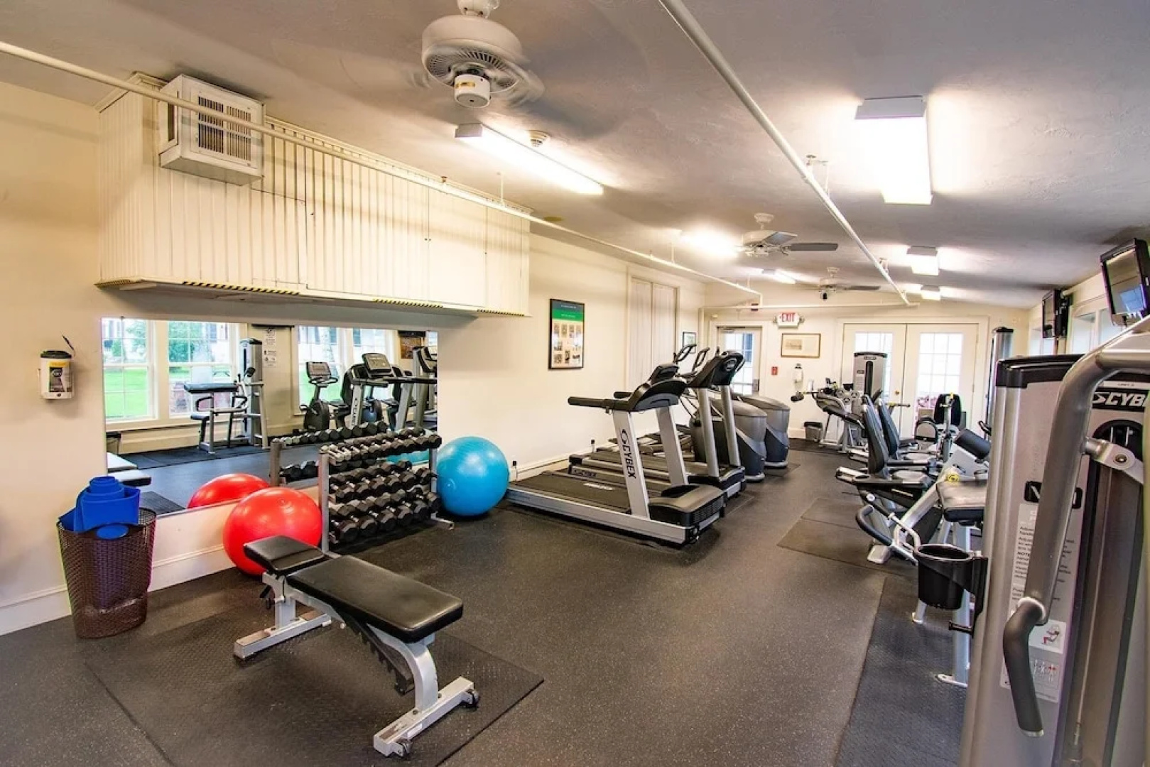 Eastern Slope Inn Resort