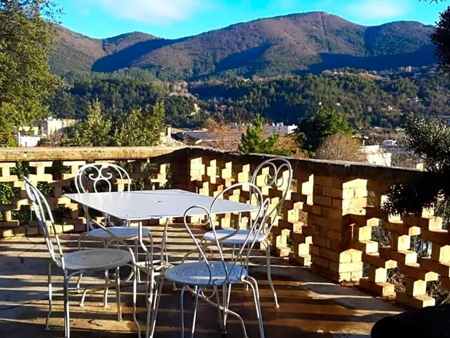 Les Horizons 4 SAISONS - Piscine chauffée Toute l'année - SPA- Jacuzzi - MASSAGE- SAUNA - 800m centre ville Nyons