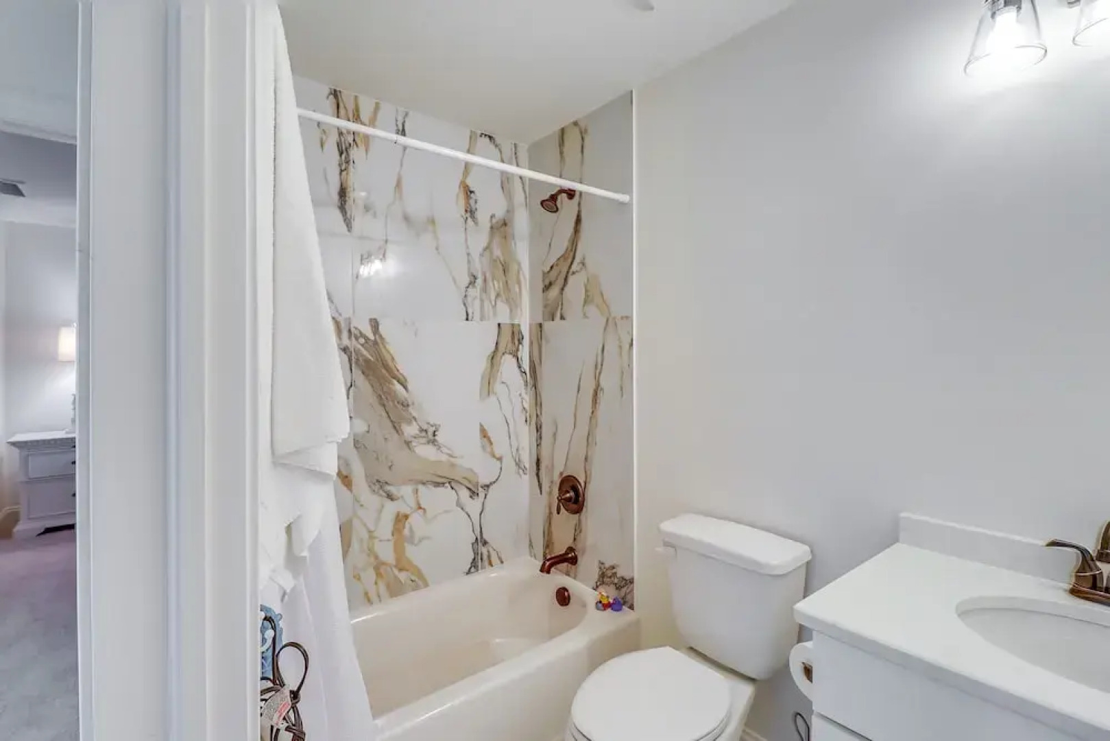 Eastern Shore Getaway: Walk to Tolchester Marina!