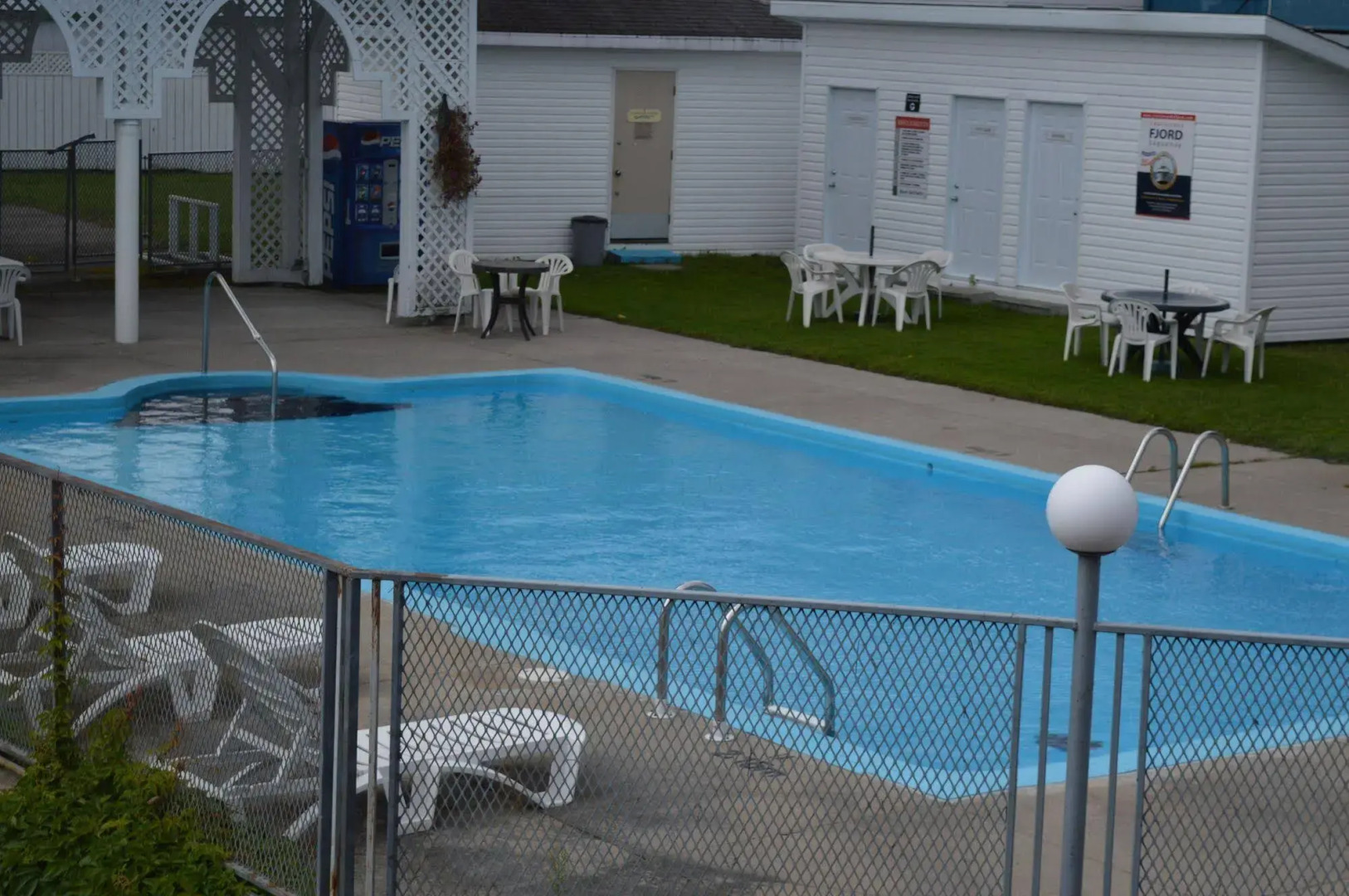 Auberge Resto le Parasol