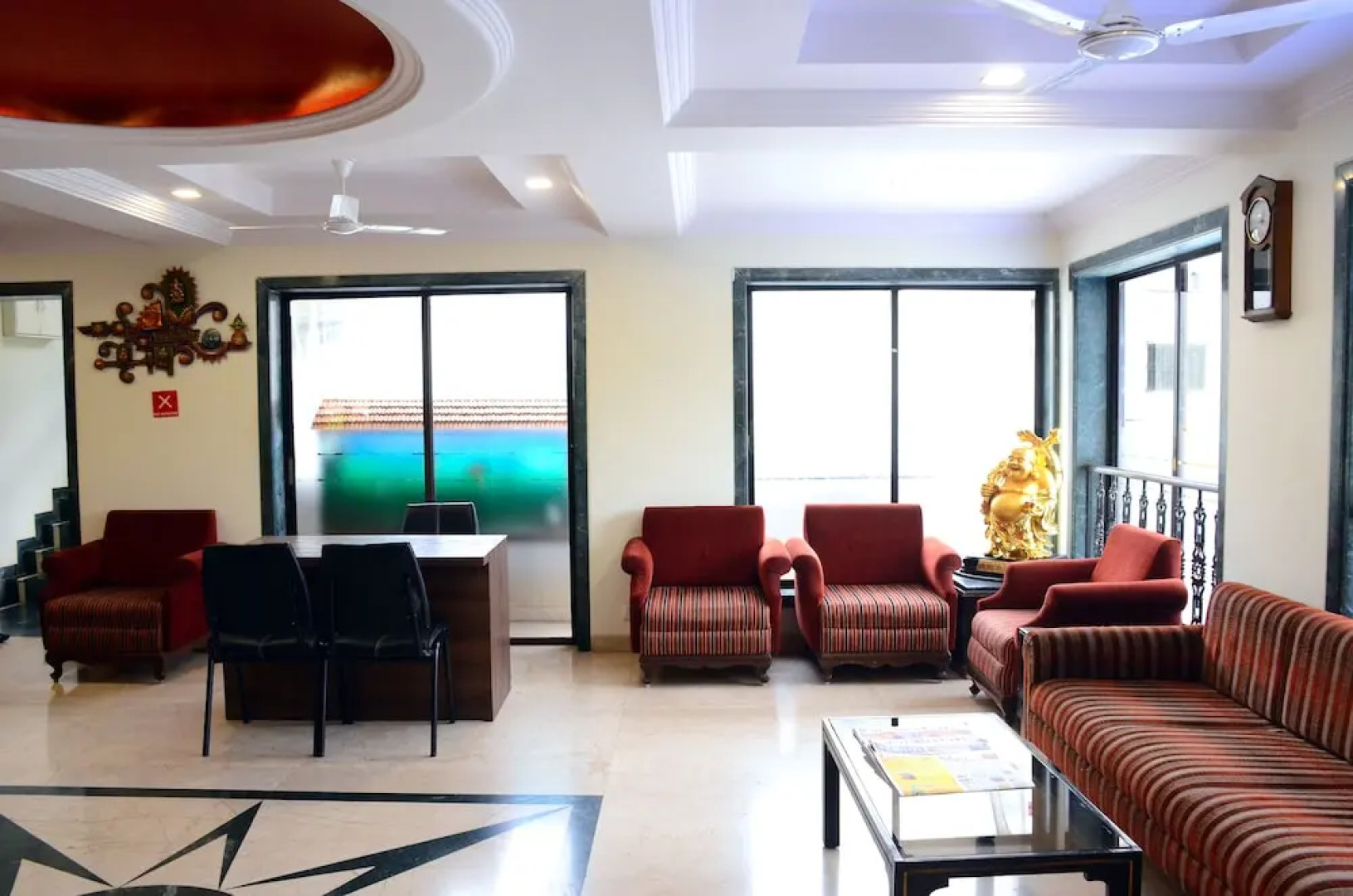 OYO 7293 Basilica Holiday Home