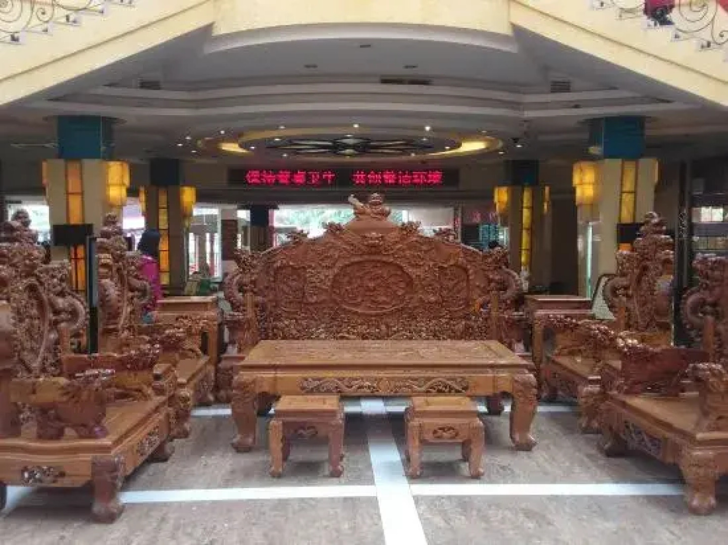 Caoxi Hot Spring Holiday Resort