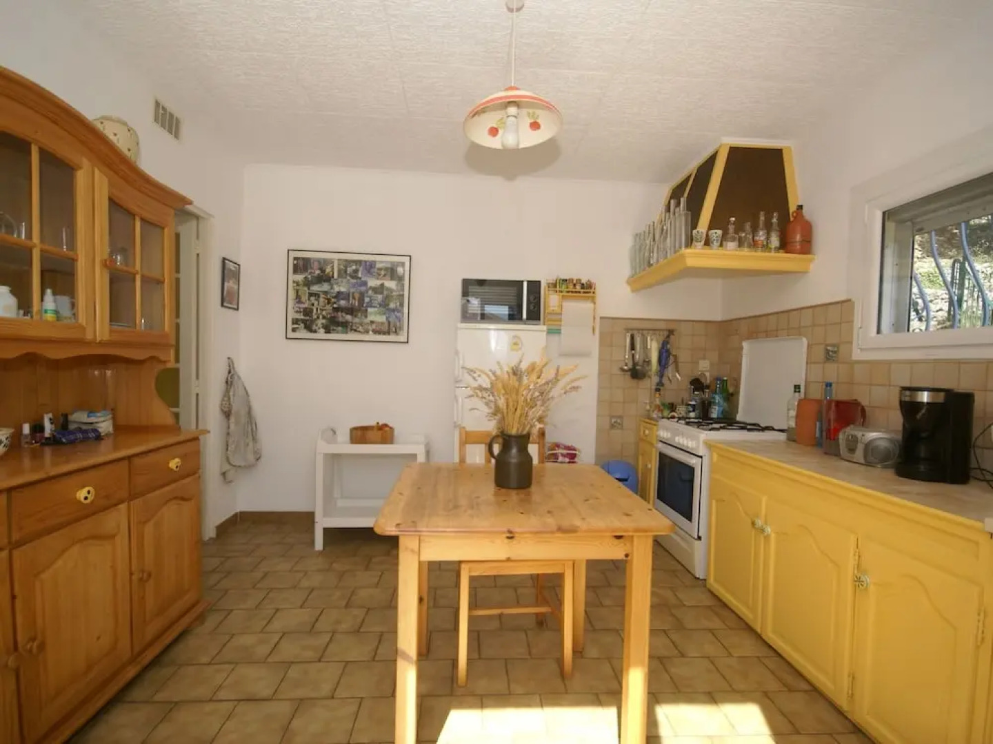Detached House With Flowering Garden and Paddling Pool Near Signes