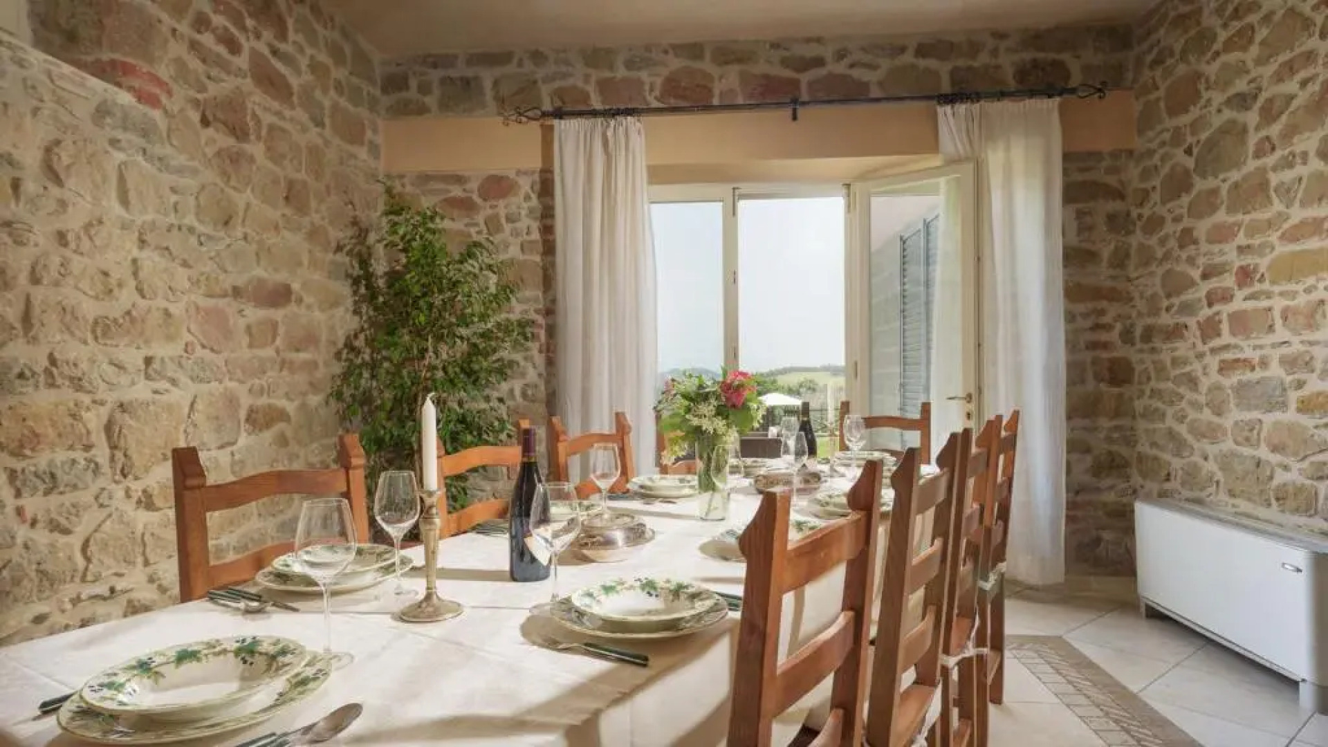 VILLA VITTORIA D'ANGHIARI 7&3, Emma Villas