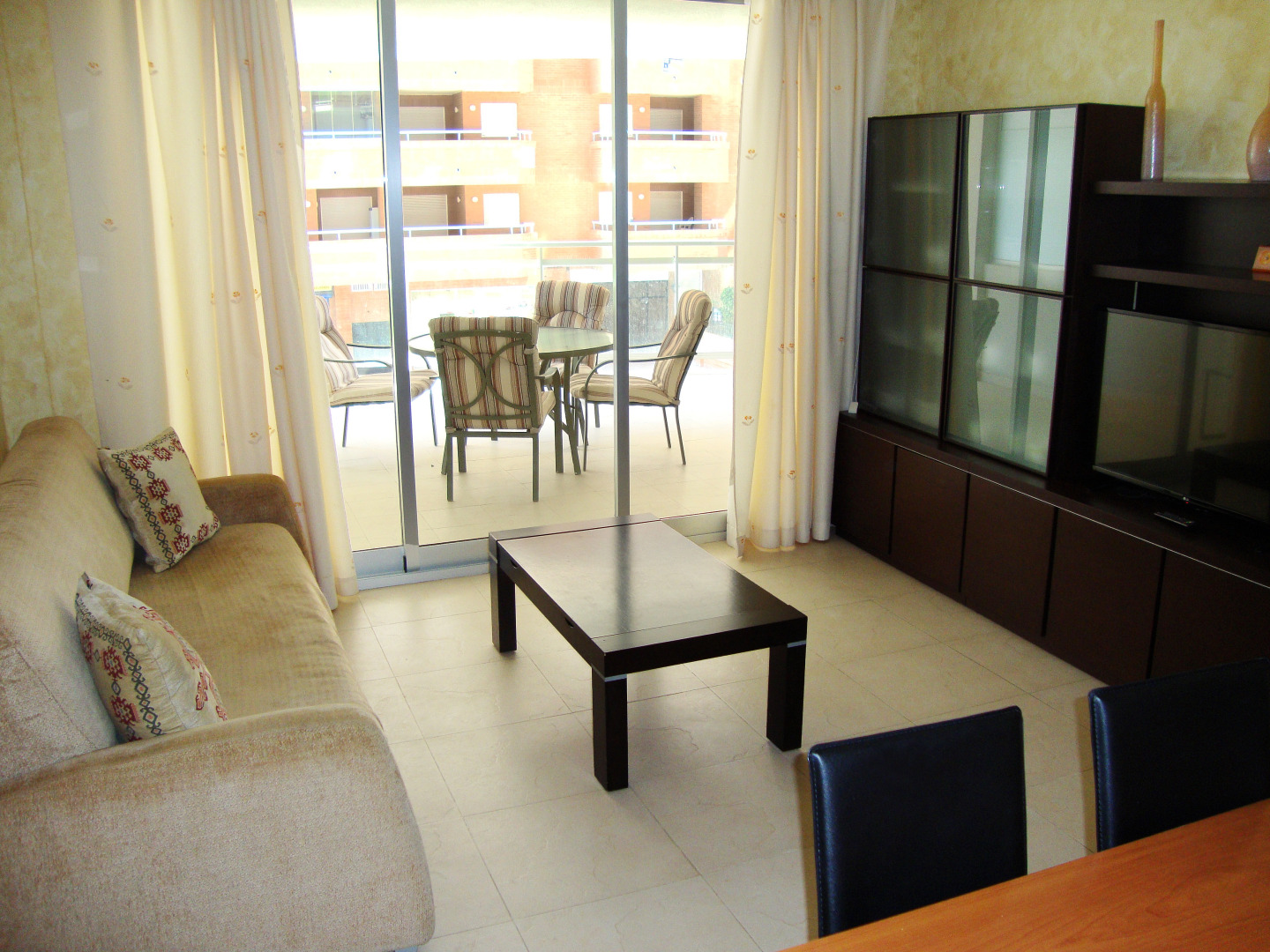 Apartamentos Mondrian Marina Dor 3000