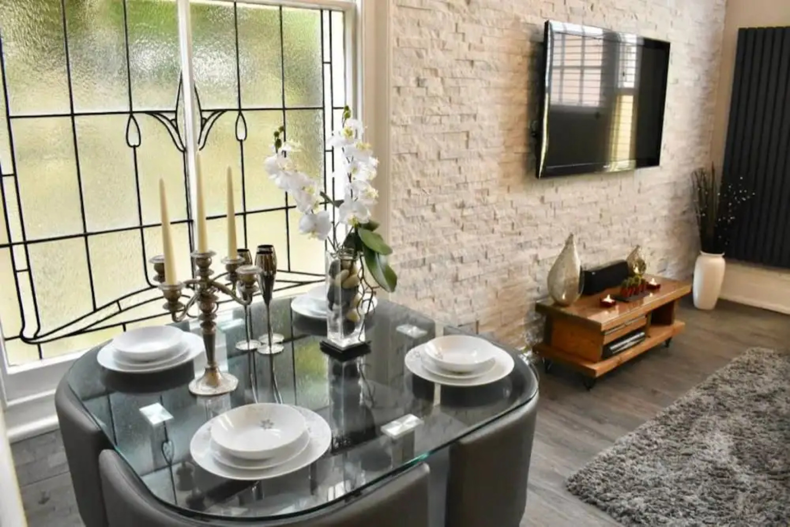 2 Bedroom Apartment Near Seafront in Brighton