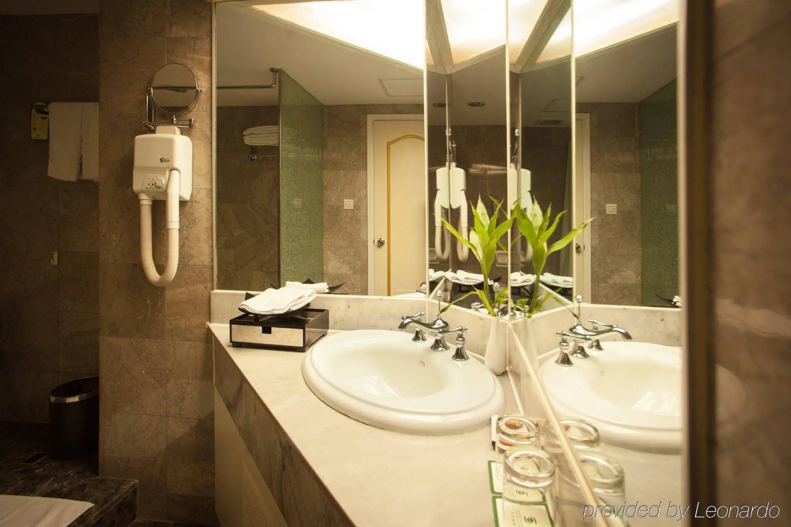 Olympic Club Hotel, Xujiahui