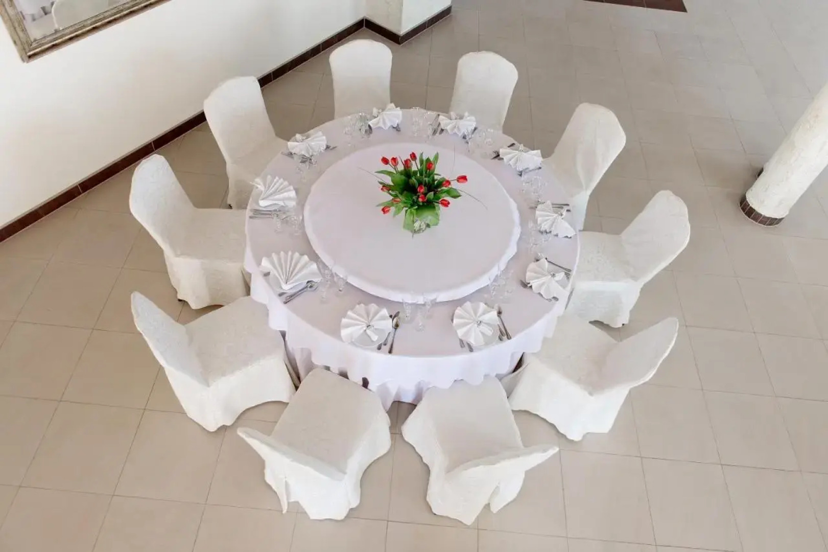 Hotel & Restauracja Okrąglak