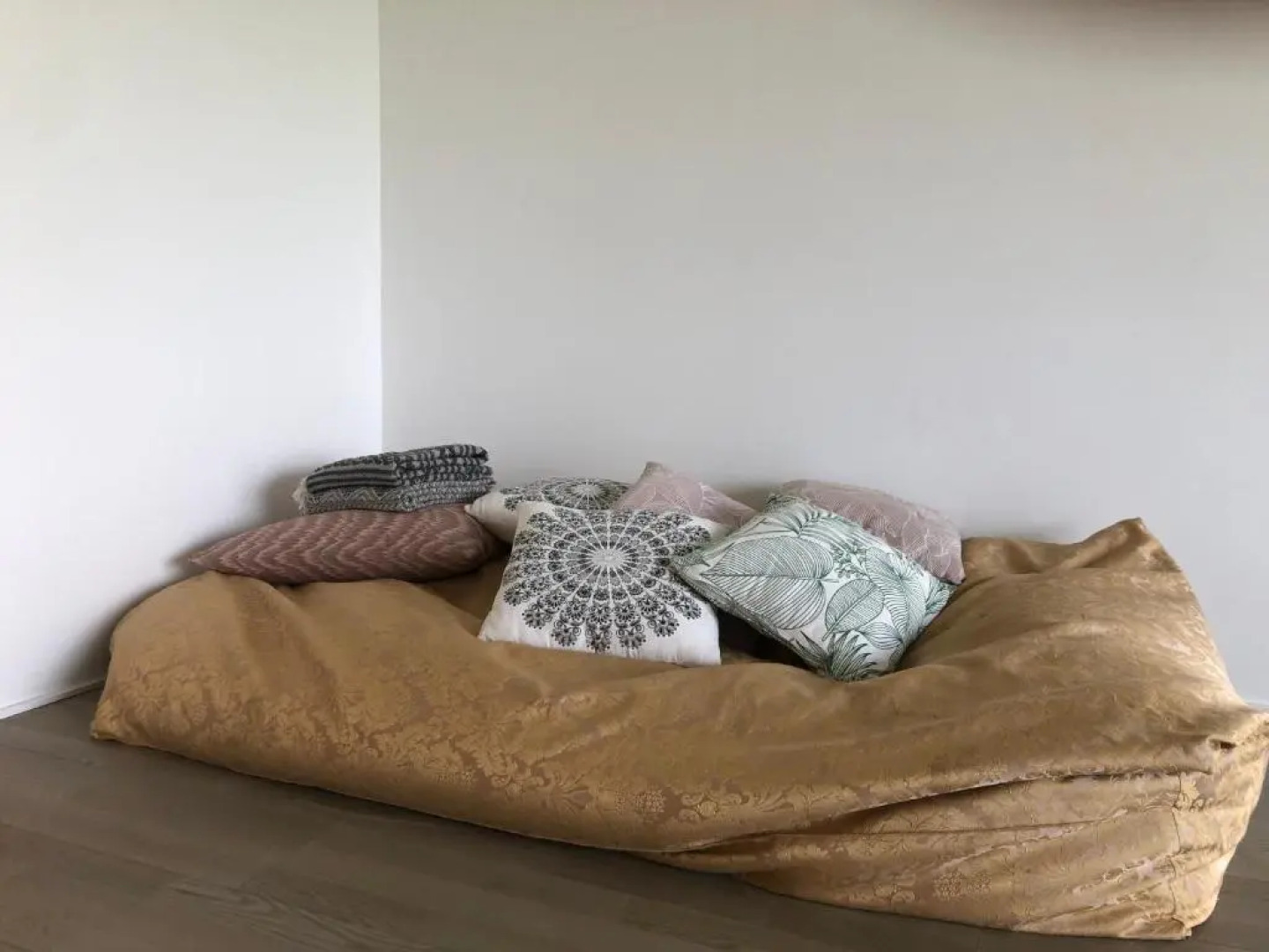 Modern flat with a view.