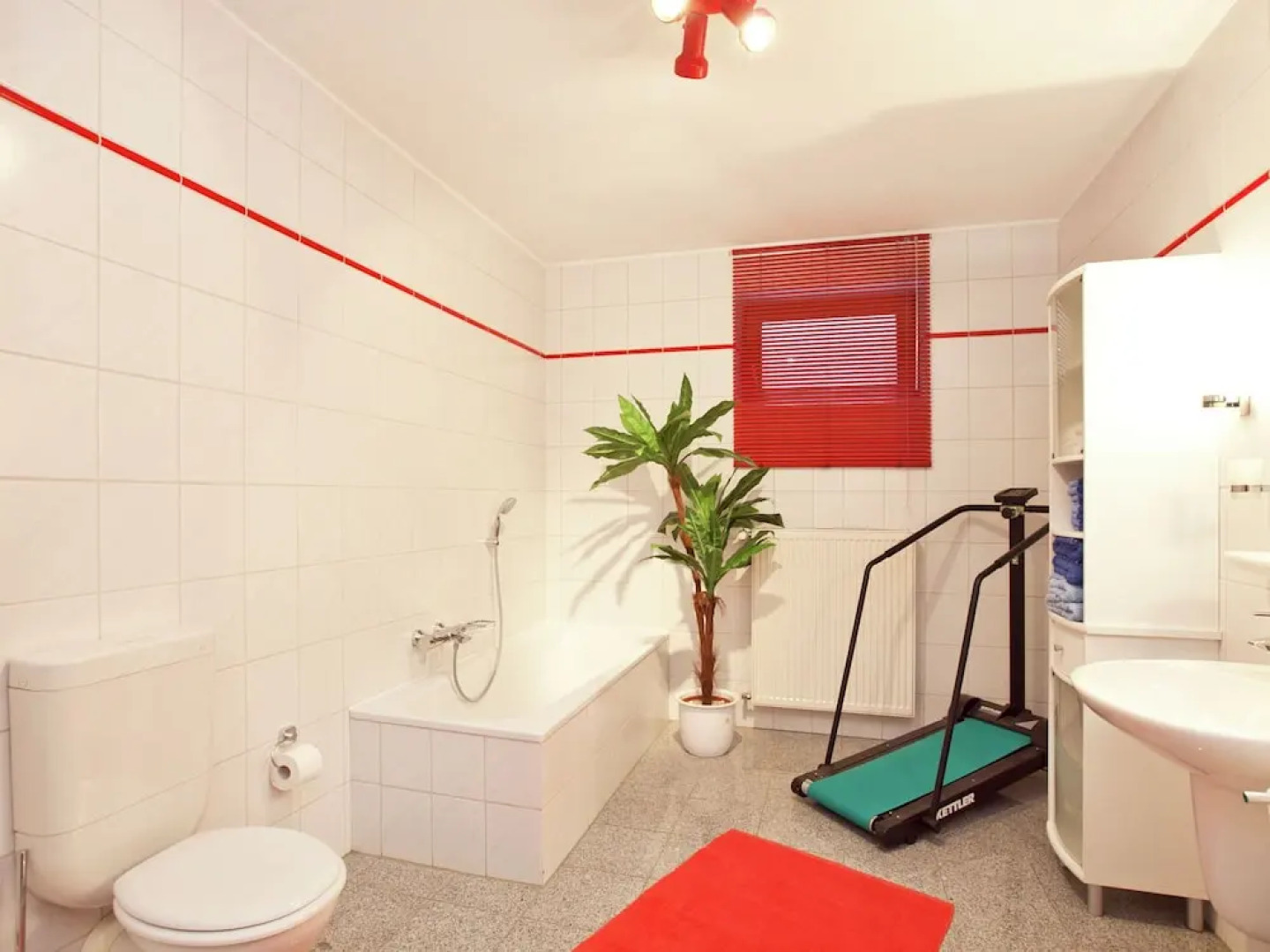 Inviting Apartment With Terrace, Garden, Barbecue, Deckchair