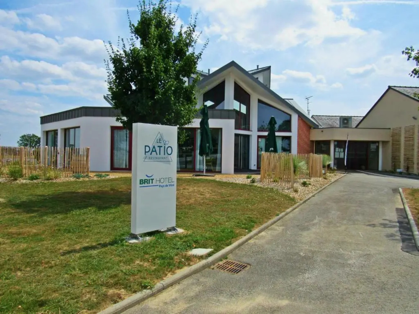 Brit Hotel Au Pays De Vitre