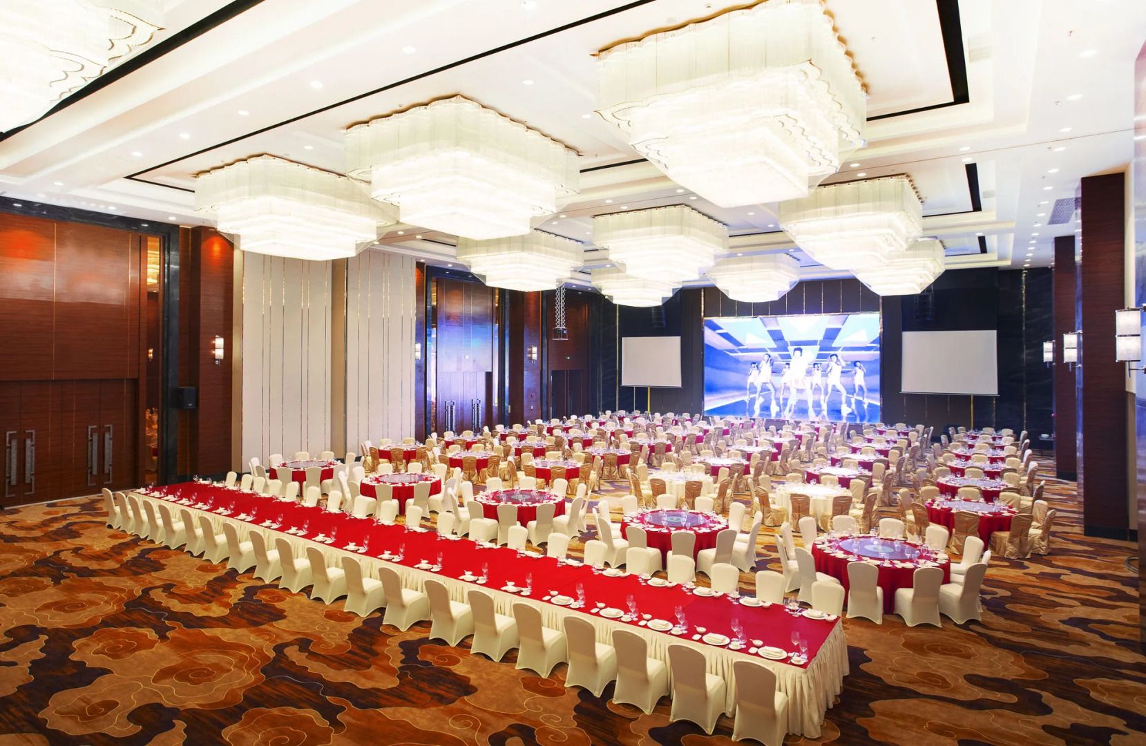 Dayhello International Hotel