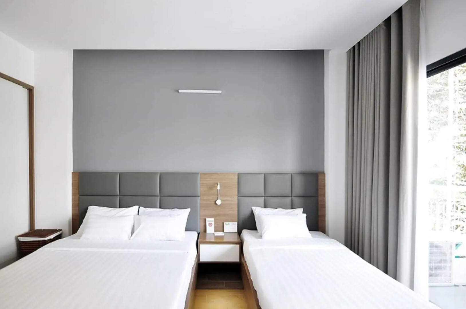 Royal Dragon Boutique Hotel