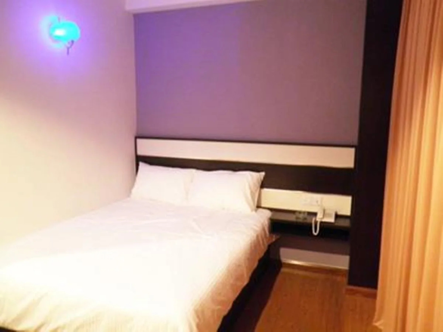 Hotel Zamburger Taman Kapar