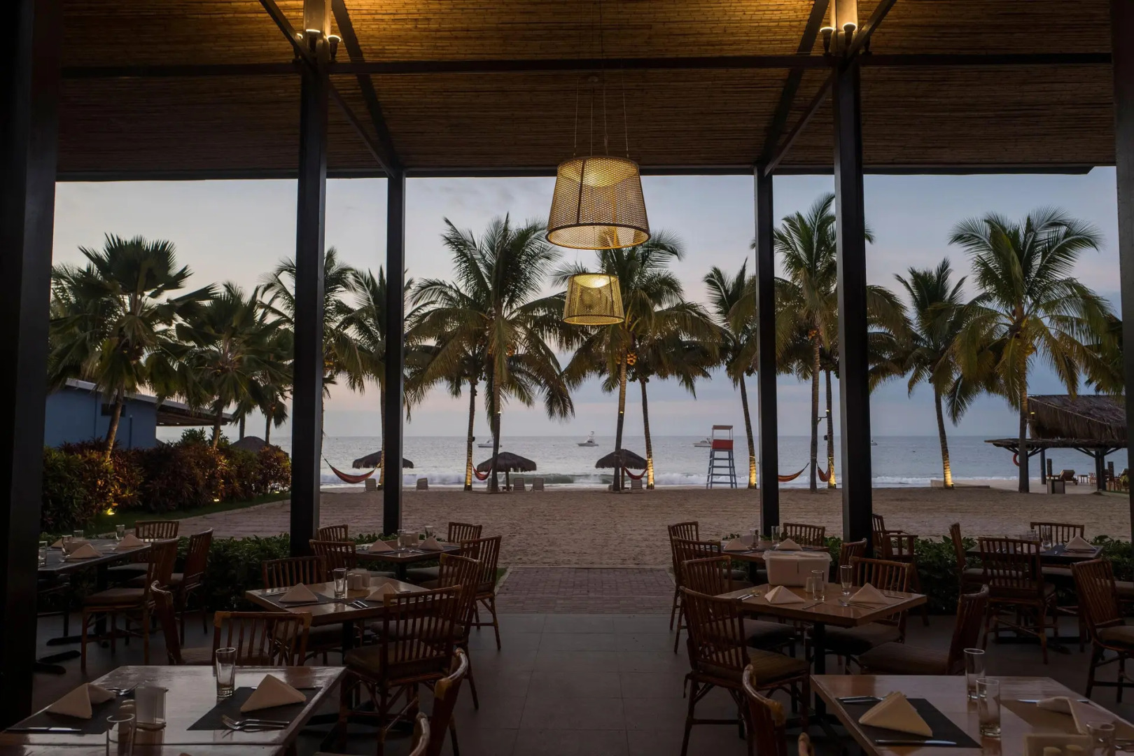 Punta Sal Suites & Bungalows Resort