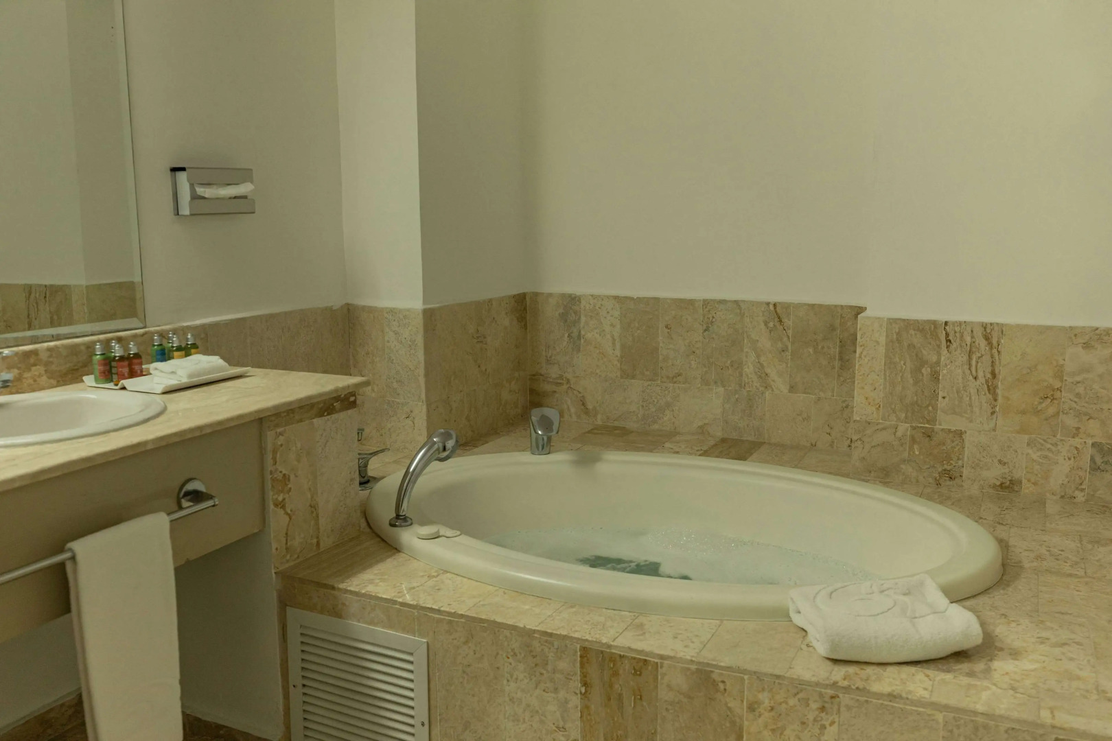 Dominican Fiesta Hotel