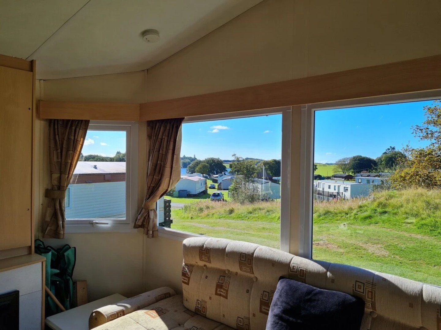 Stunning 3 Bedroom Caravan With Amazing Views