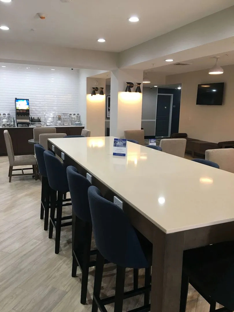 Best Western Plus New Barstow Inn & Suites