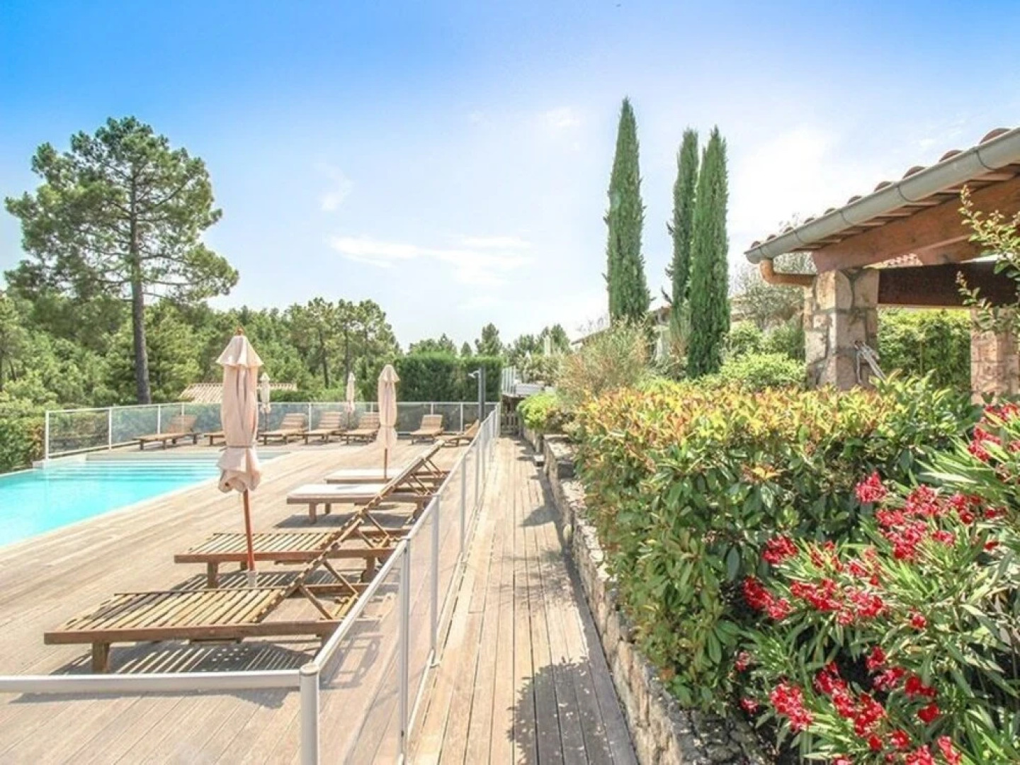 Les clèdes du Mazel