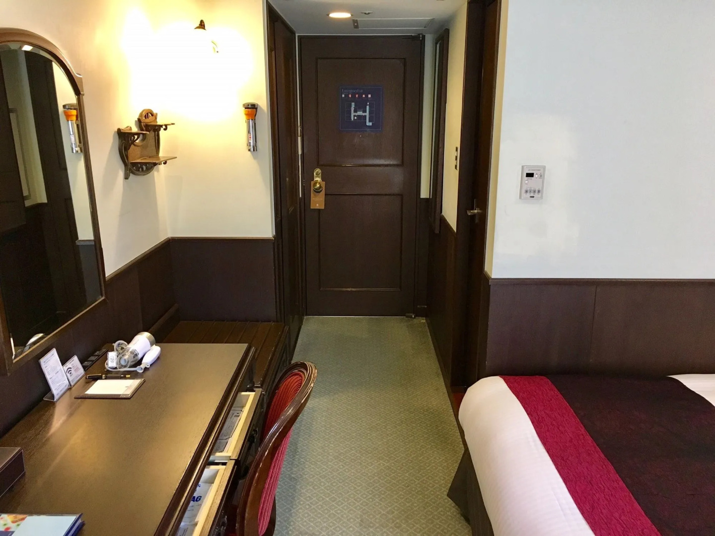 Kobe Tor Road Hotel Sanraku