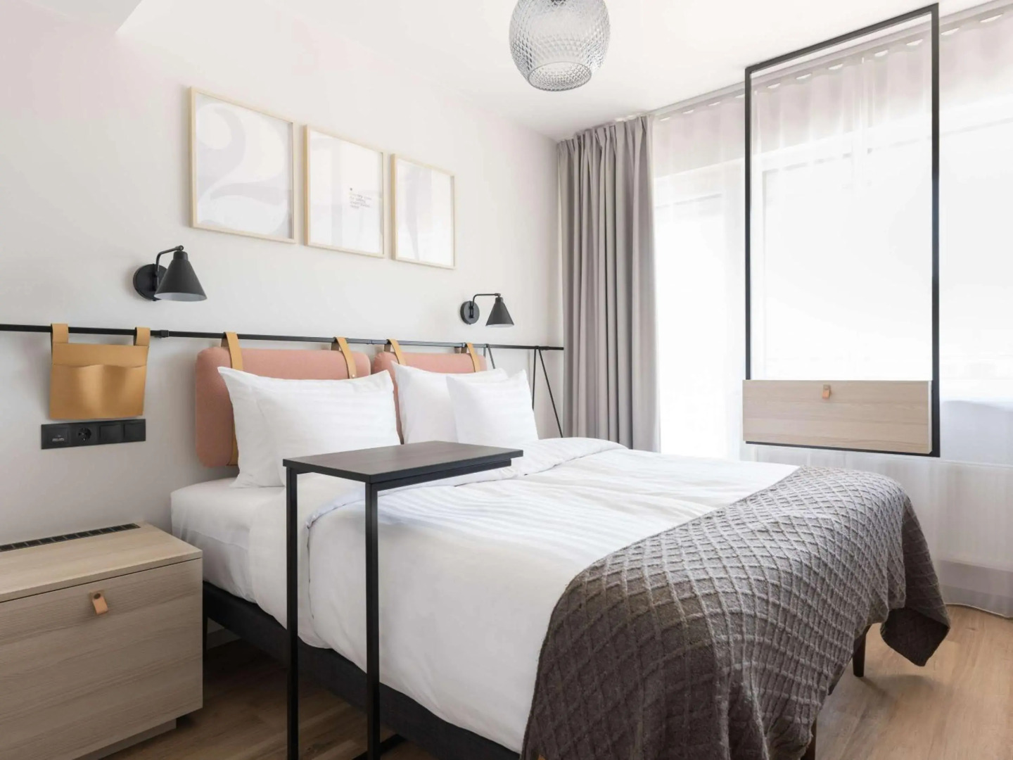 Oru Hub Hotel Tallinn — Handwritten Collection