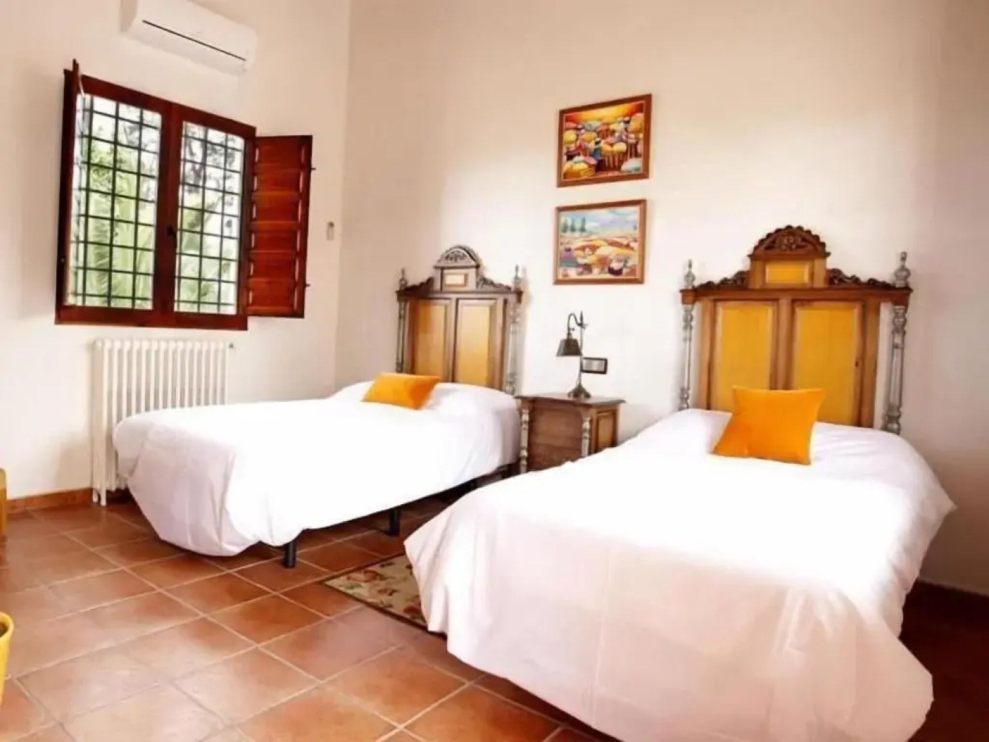 Hospedería Casa De La Campana