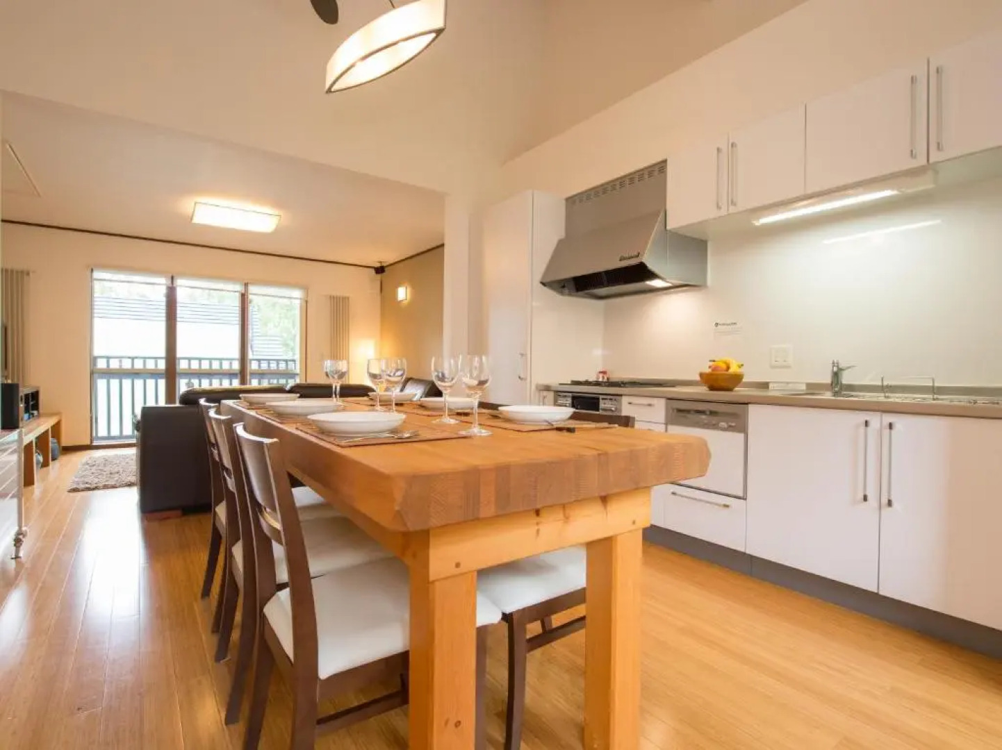 Holiday Niseko Ezo Yuki