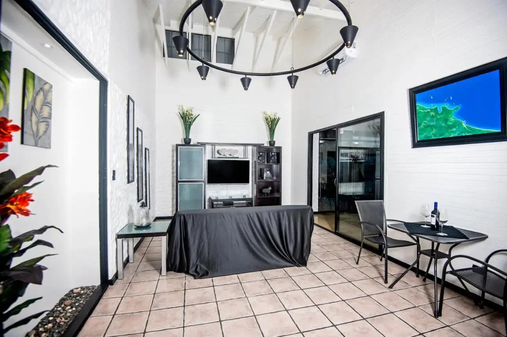 Villa Roca Boutique Resort & Suites   Adult Only