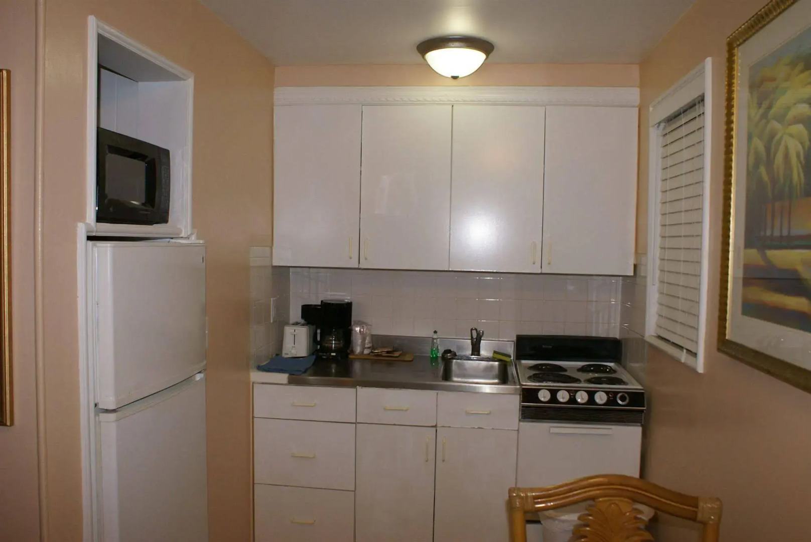 Daytona Shores Inn and Suites