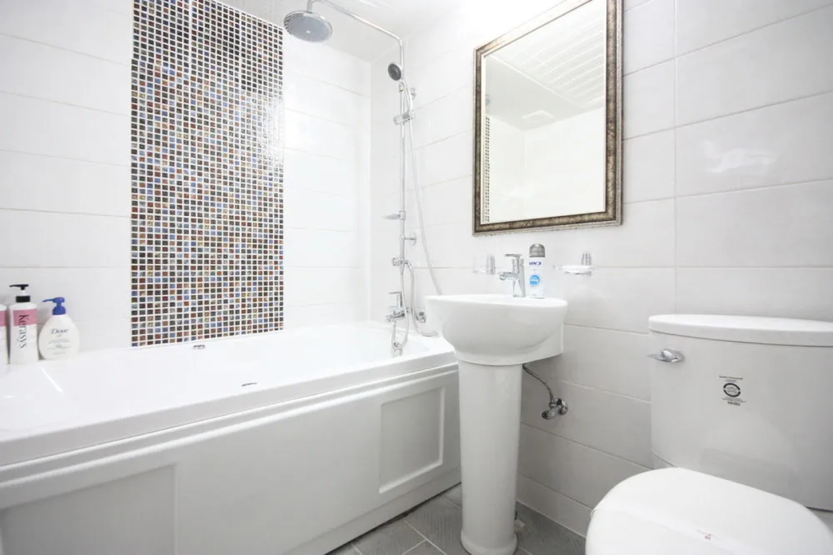 Gallery Tourist Hotel