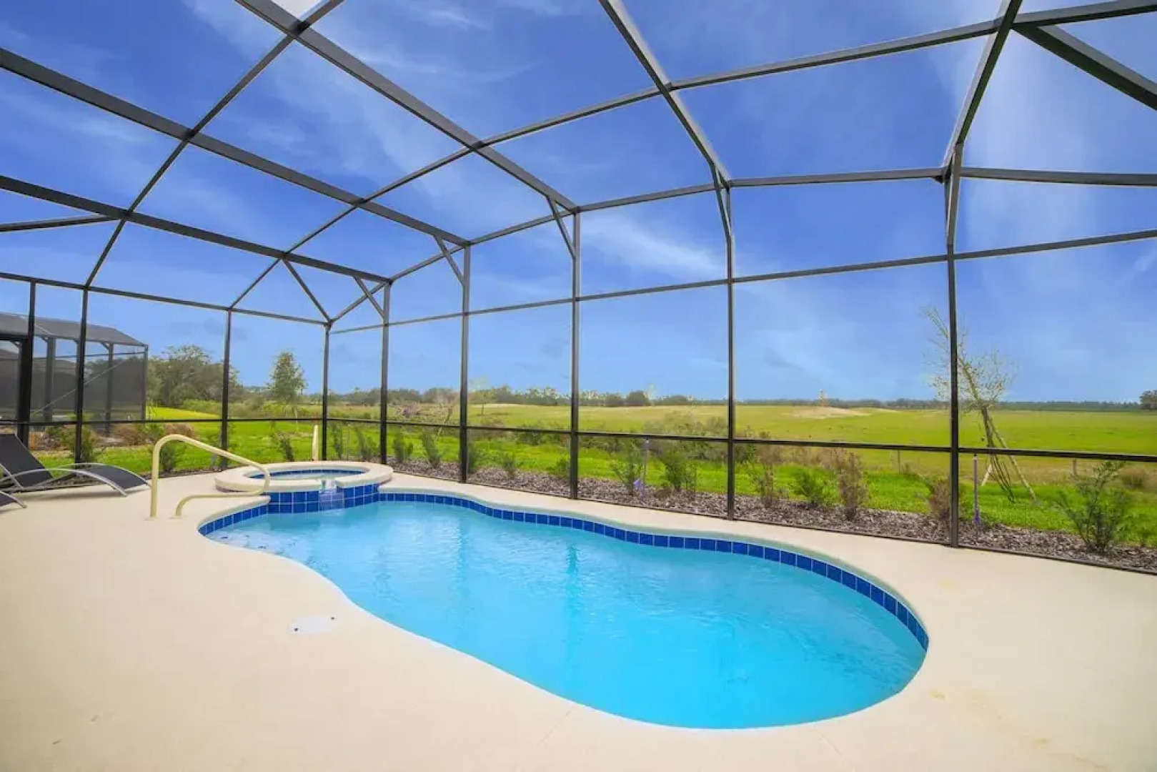 Oakview Villa Solterra Resort 4