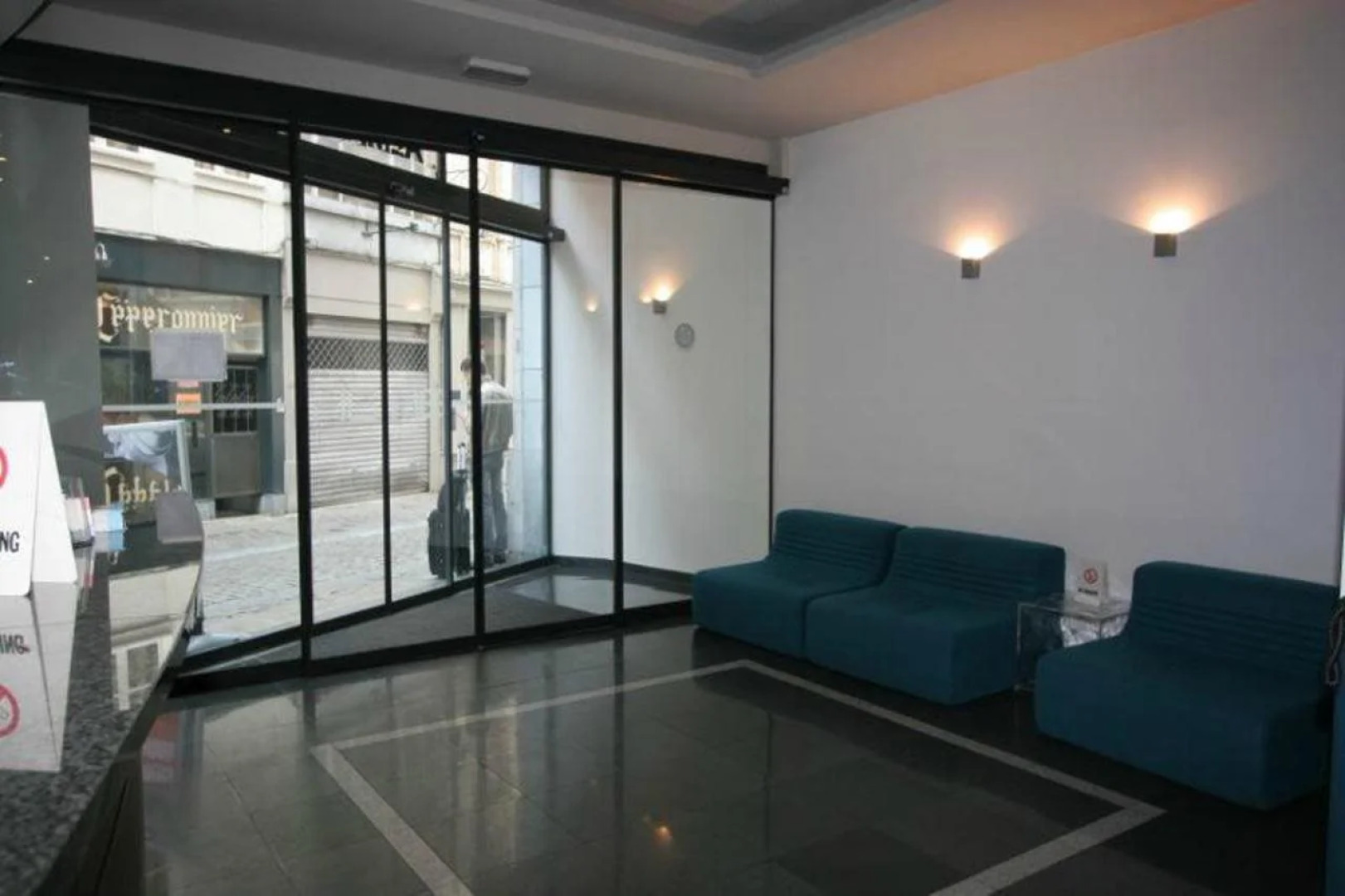 Alma Grand Place Hotel