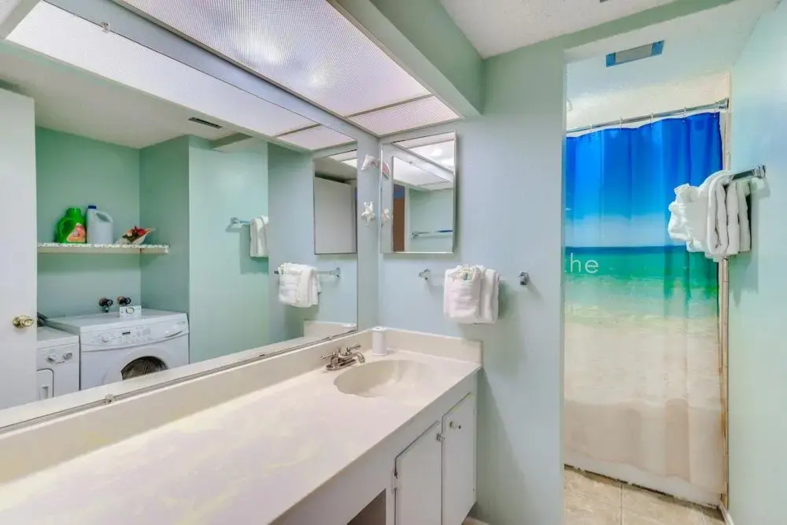 Madeira Beach Yacht Club 215f