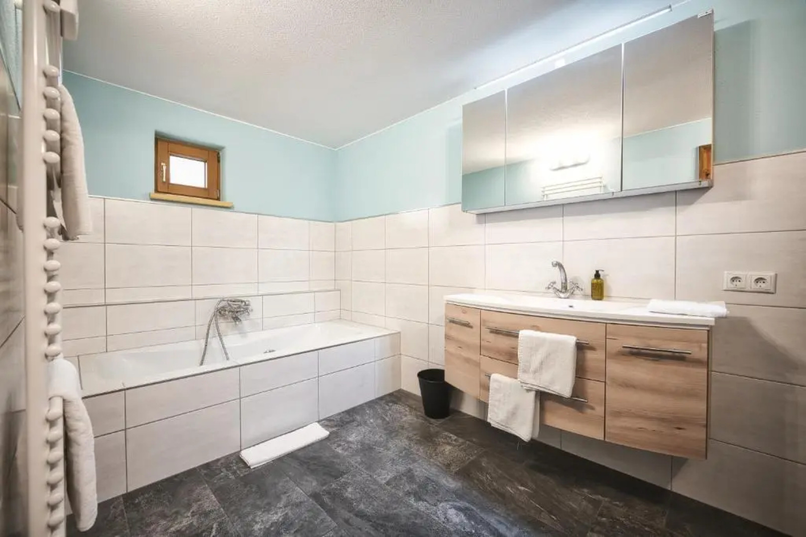 Basur - das Schihotel am Arlberg