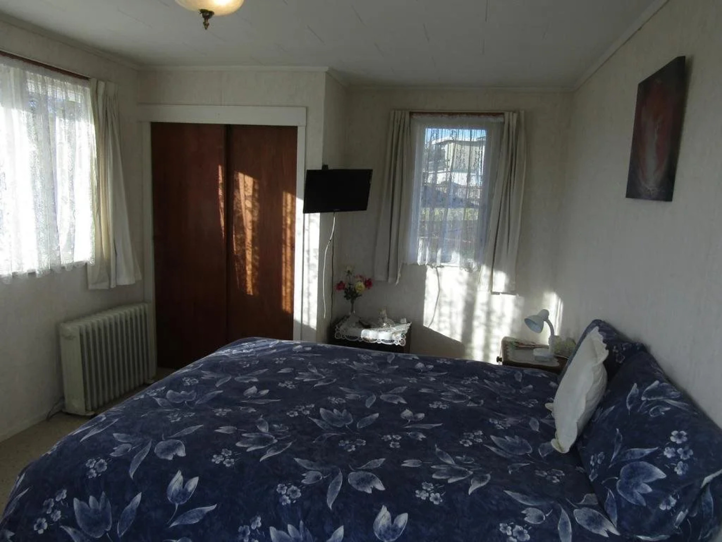 Alpha Homestead Bed & Breakfast